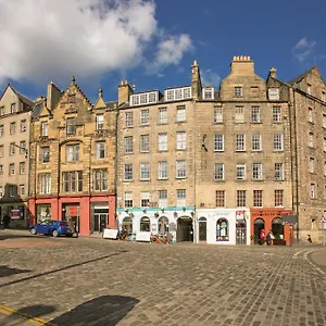 West Bow Apartment
