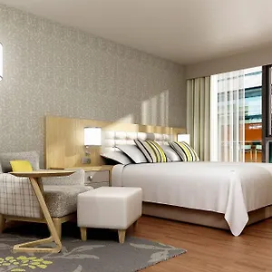 By Marriott **** EDI