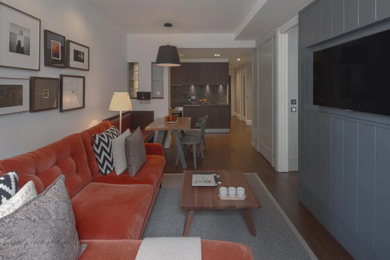 Cheval Old Town Chambers Aparthotel Edinburg 5*,