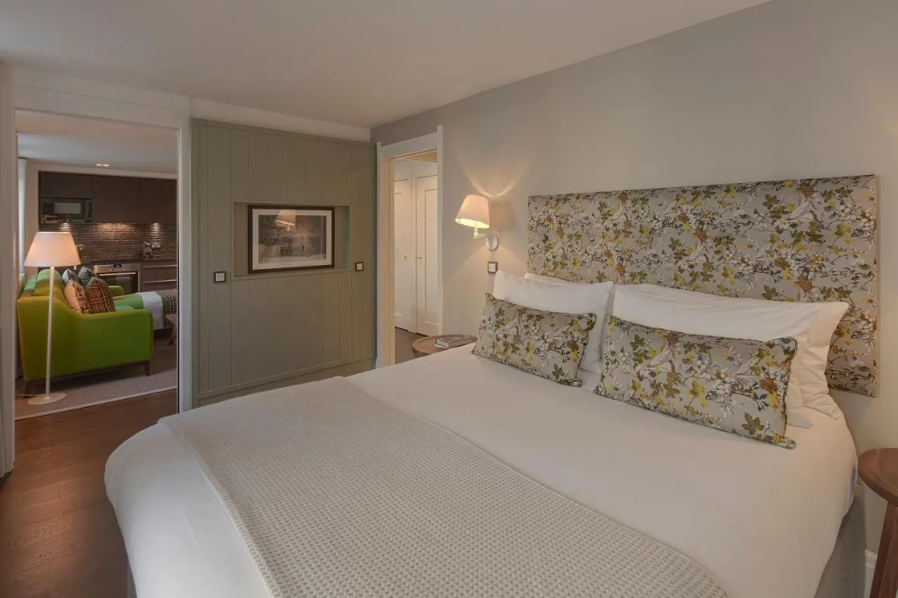 Cheval Old Town Chambers Aparthotel Edinburg 5*,  Storbritannien
