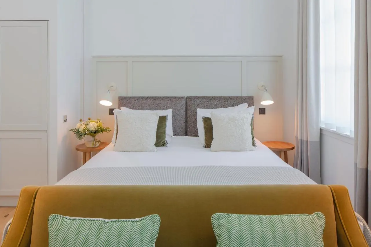 Cheval Old Town Chambers Aparthotel Edinburg