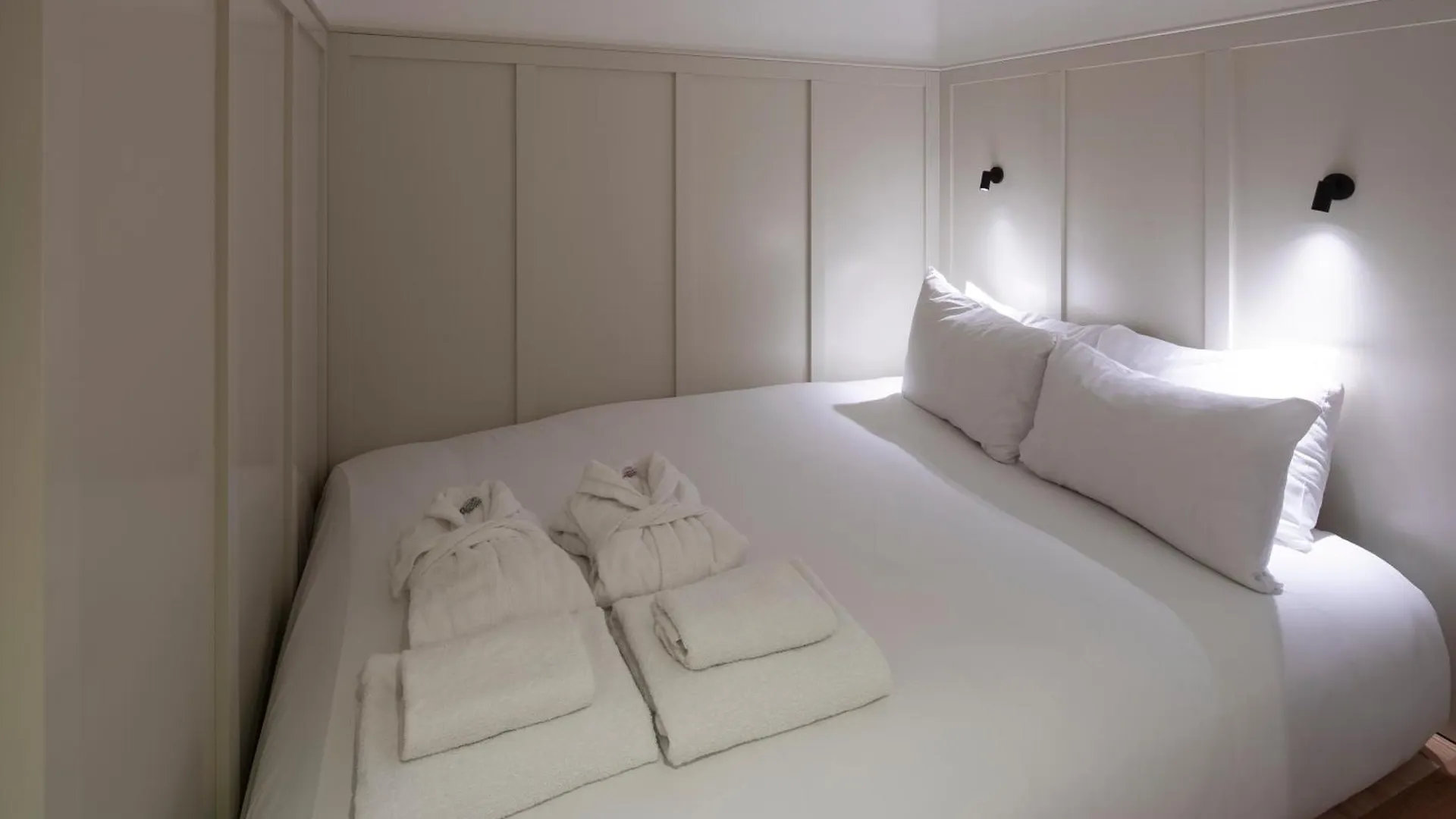 Cheval Old Town Chambers Aparthotel Edinburg 5*,