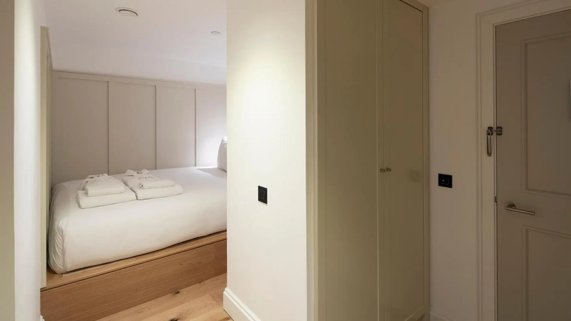 Cheval Old Town Chambers Aparthotel Edinburgh